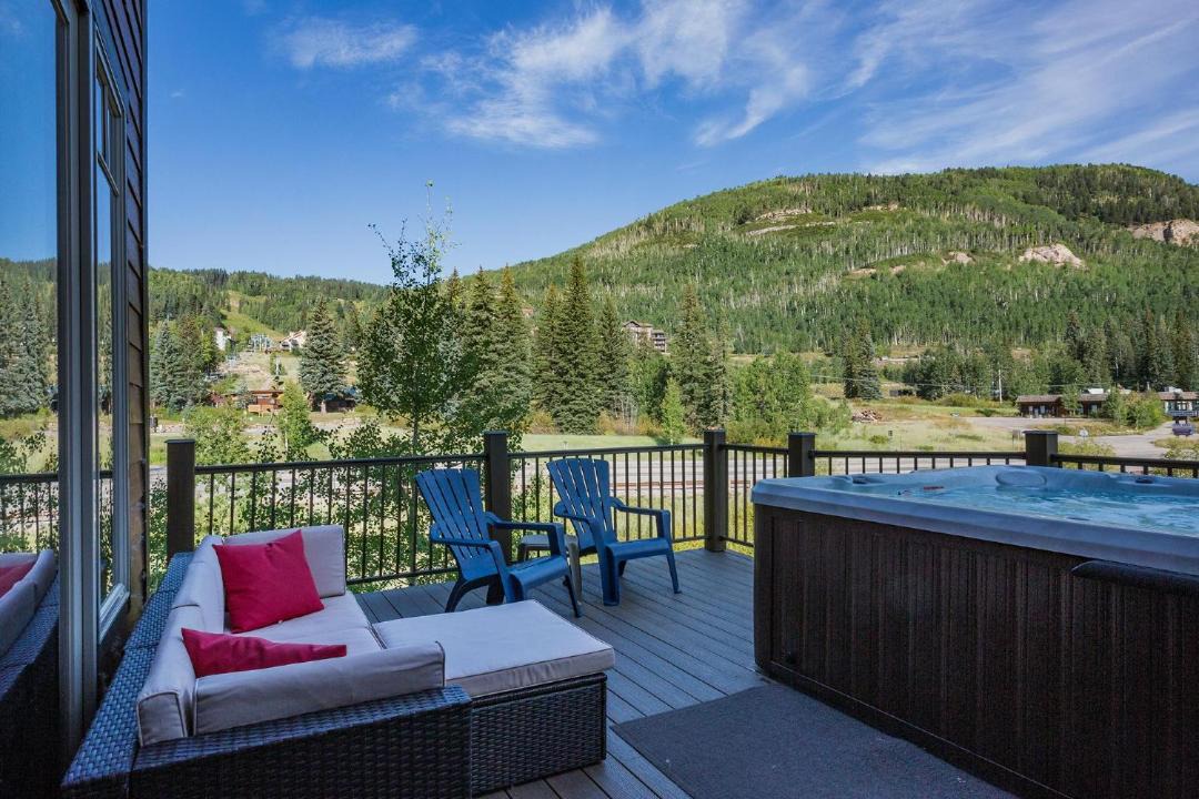 Photo of Patio Balcony in Purgatory