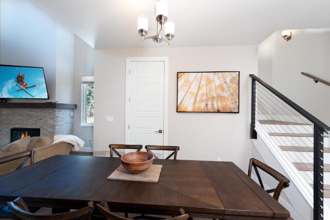 Photo of Livingroom in Purgatory