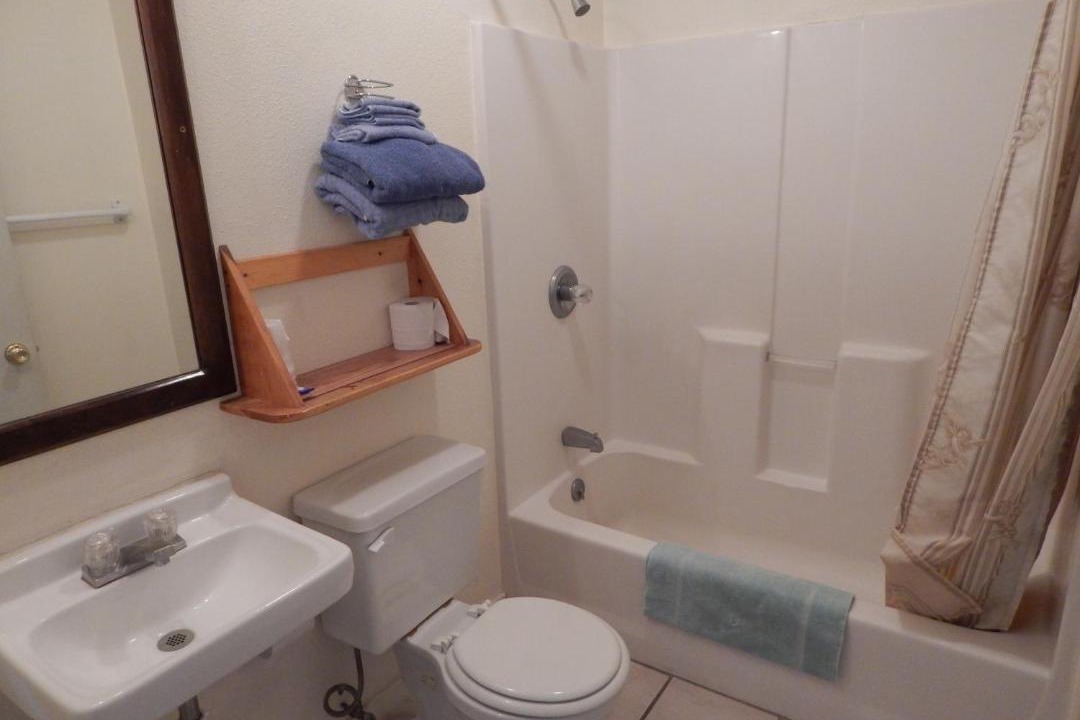 Photo of Bathroom in Fountain