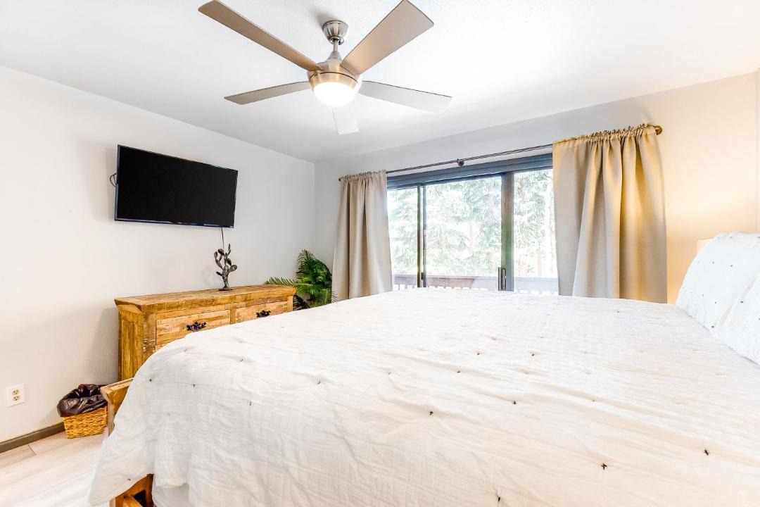 Photo of Bedroom in Baldy Mountain