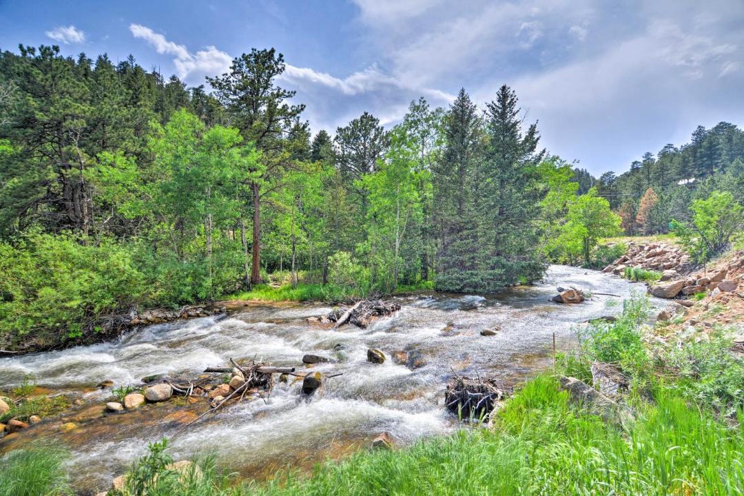 Photo of Others in Lyons
