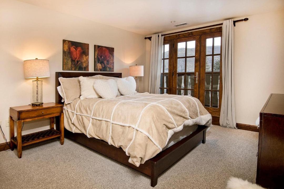 Photo of Bedroom in Avon