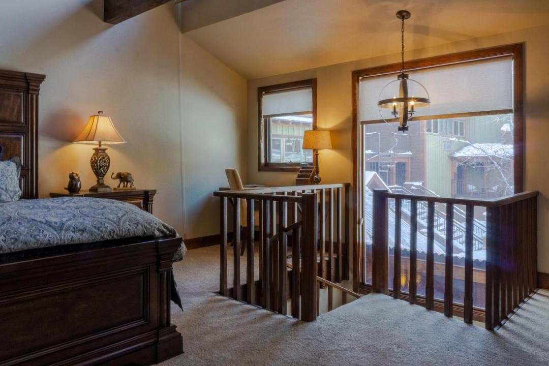 Photo of Bedroom in Purgatory