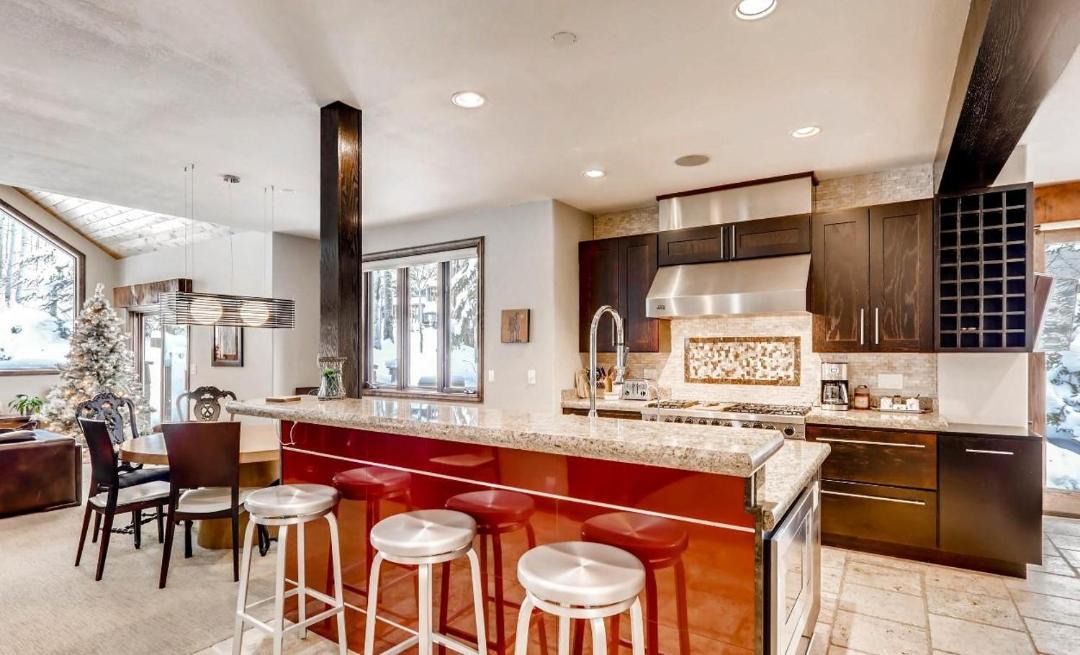 Photo of Kitchen in Highland Meadows