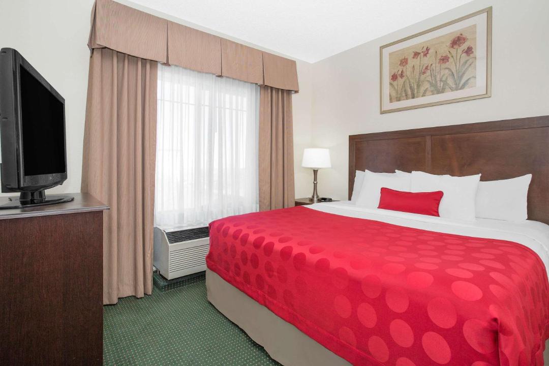 Photo of Bedroom in Dupont