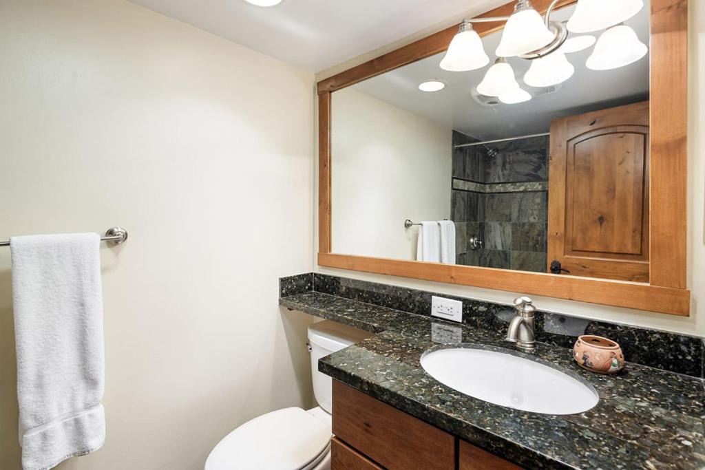 Photo of Bathroom in Aspen