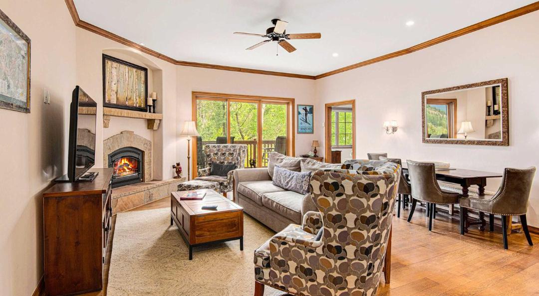 Photo of Livingroom in Beaver Creek
