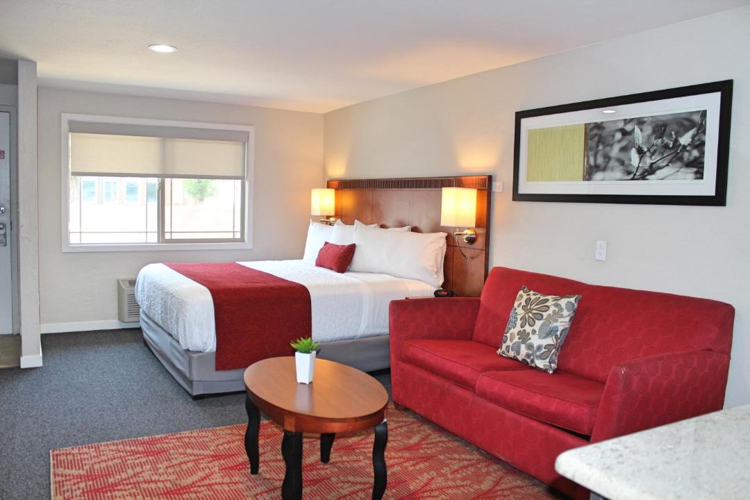 Photo of Livingroom in Alamosa
