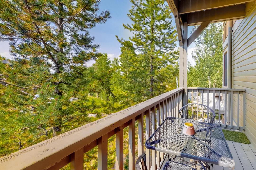 Photo of Patio Balcony in Granby