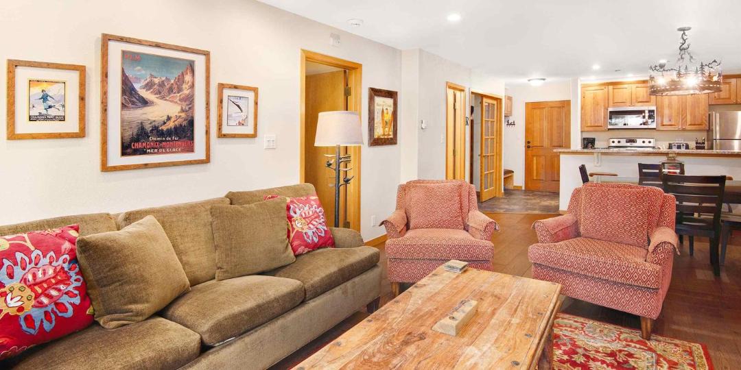 Photo of Livingroom in Beaver Creek