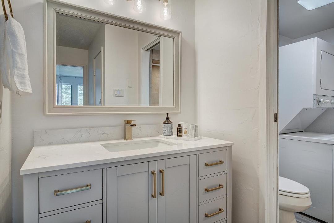 Photo of Bathroom in Dillon