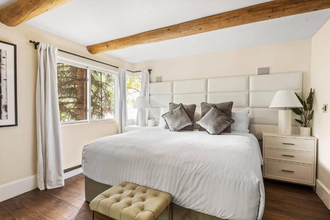 Photo of Bedroom in Aspen