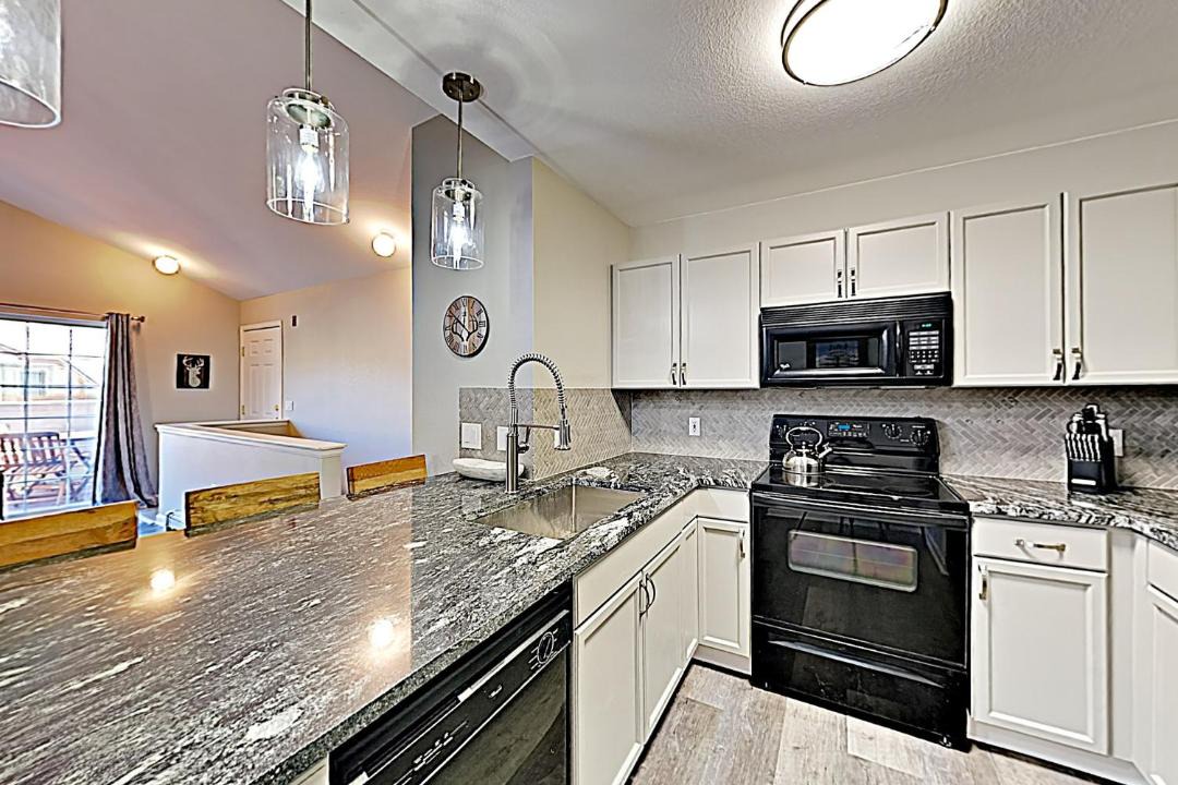 Photo of Kitchen in Edwards