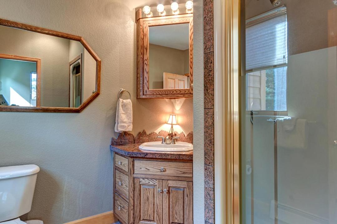 Photo of Bathroom in The Reserve