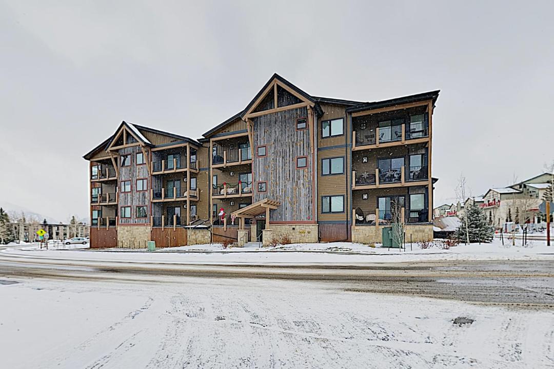 Photo of Others in Dillon