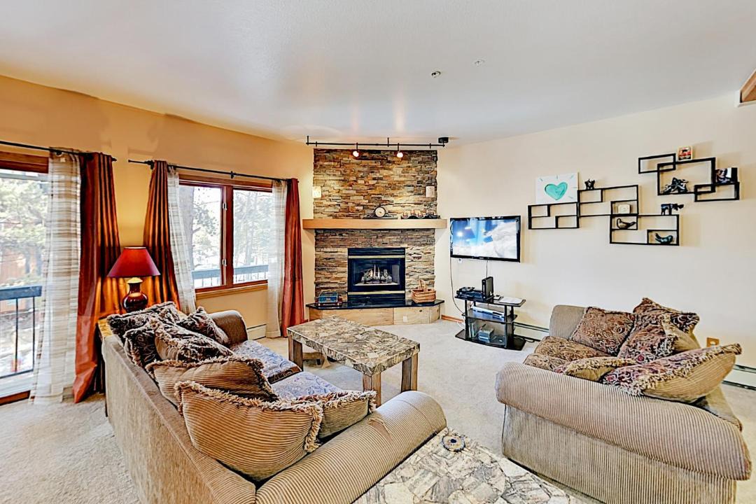 Photo of Livingroom in Four O'Clock