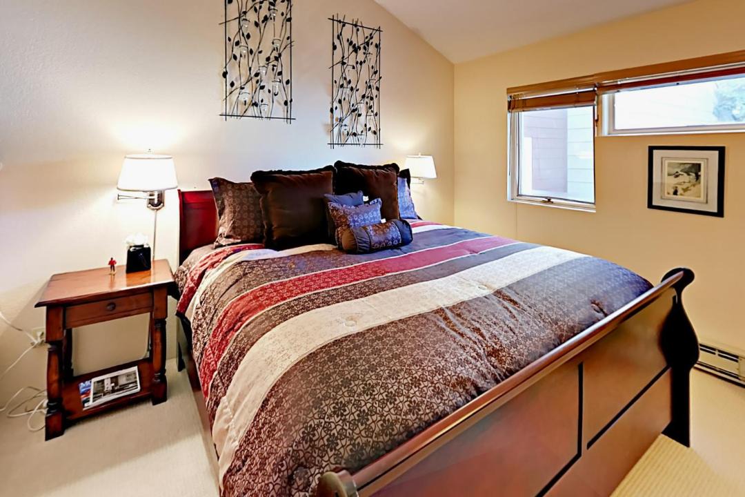 Photo of Bedroom in Edwards