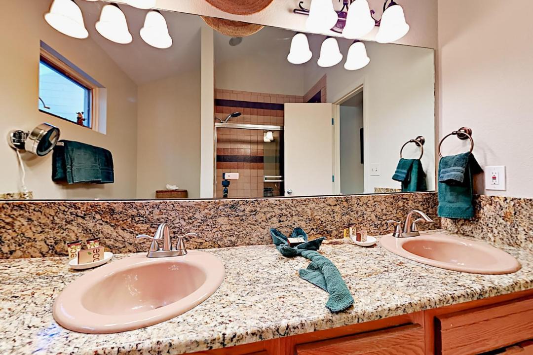 Photo of Bathroom in Edwards