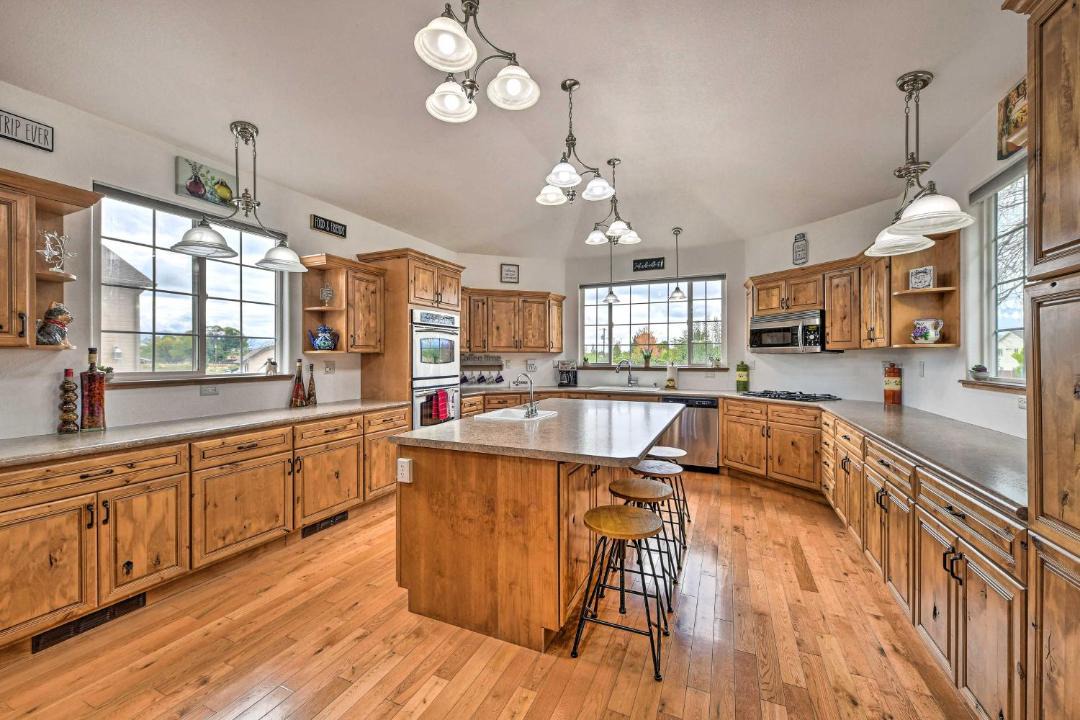 Photo of Kitchen in Fruitvale