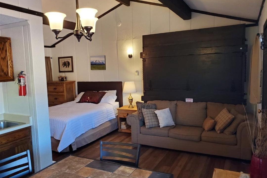 Photo of Bedroom in Glenwood Springs