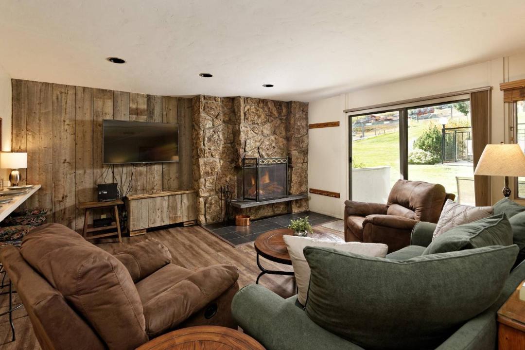 Photo of Livingroom in Snowmass Village