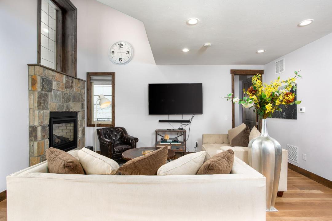 Photo of Livingroom in Silvercreek