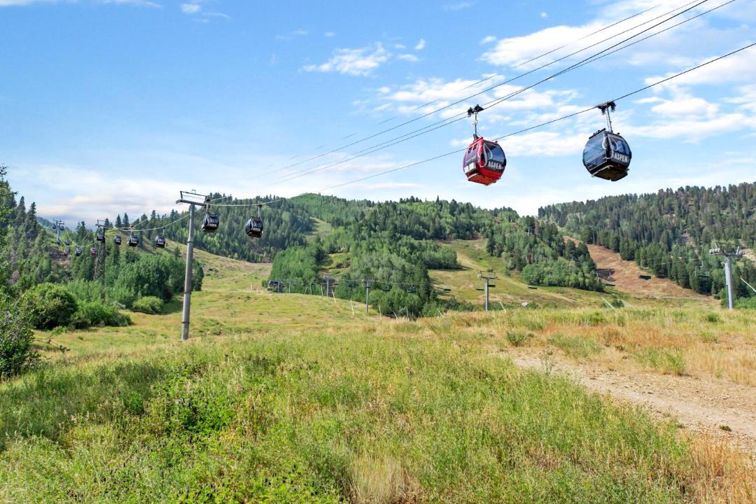 Photo of Others in Aspen