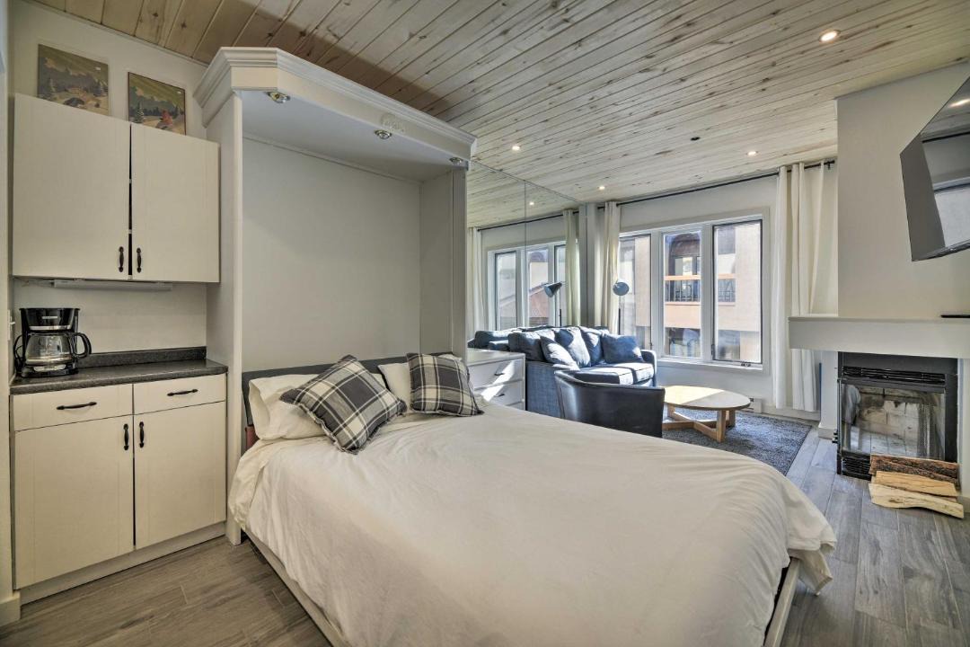Photo of Bedroom in Purgatory