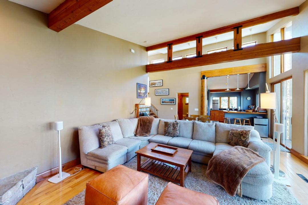 Photo of Livingroom in Intermountain