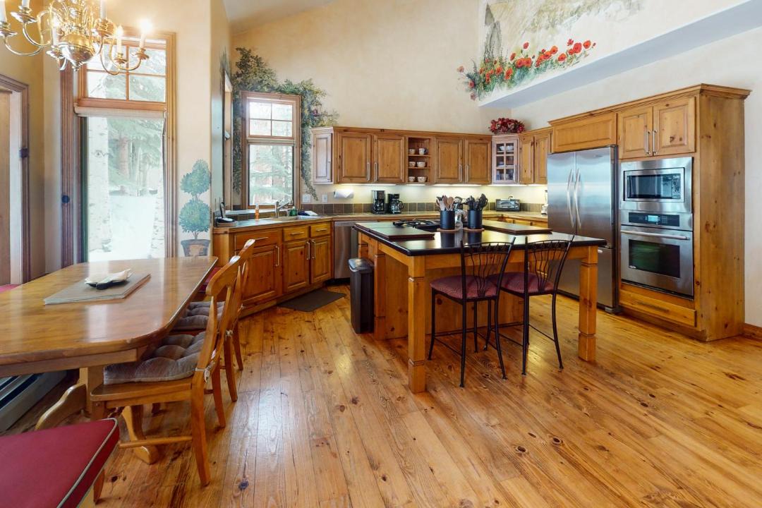 Photo of Kitchen in Edwards