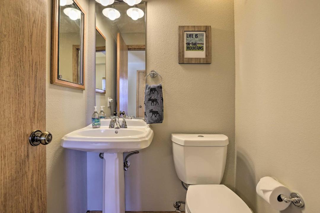 Photo of Bathroom in Fraser