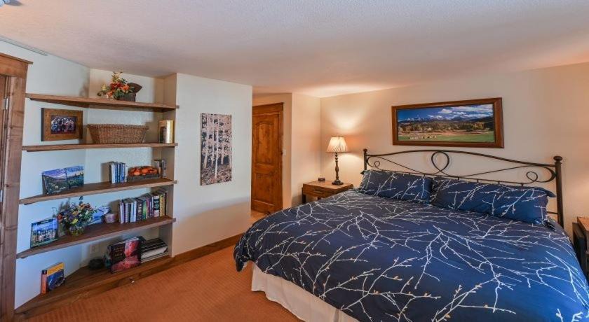 Photo of Bedroom in Crested Butte