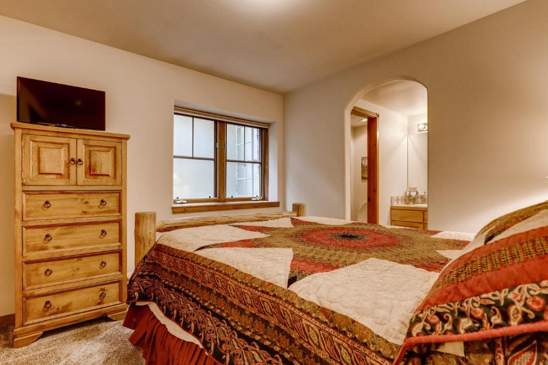 Photo of Bedroom in Breckenridge