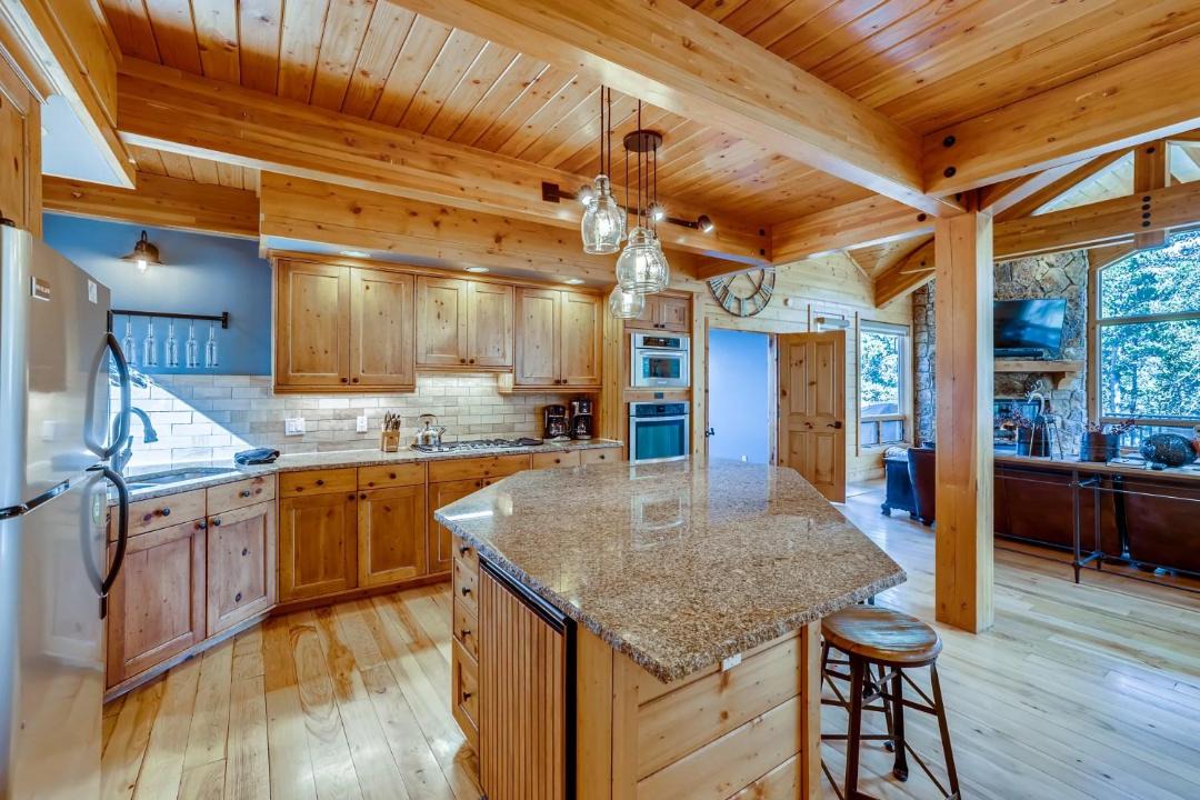 Photo of Kitchen in Warrior's Mark West
