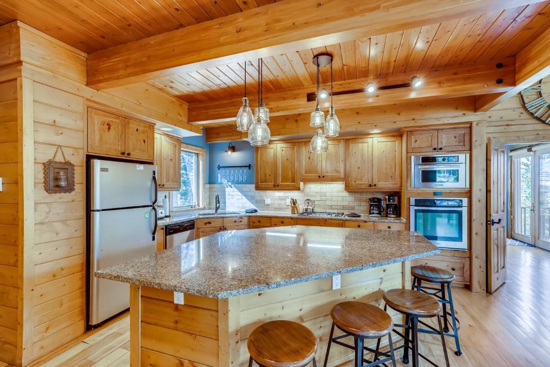 Photo of Kitchen in Warrior's Mark West