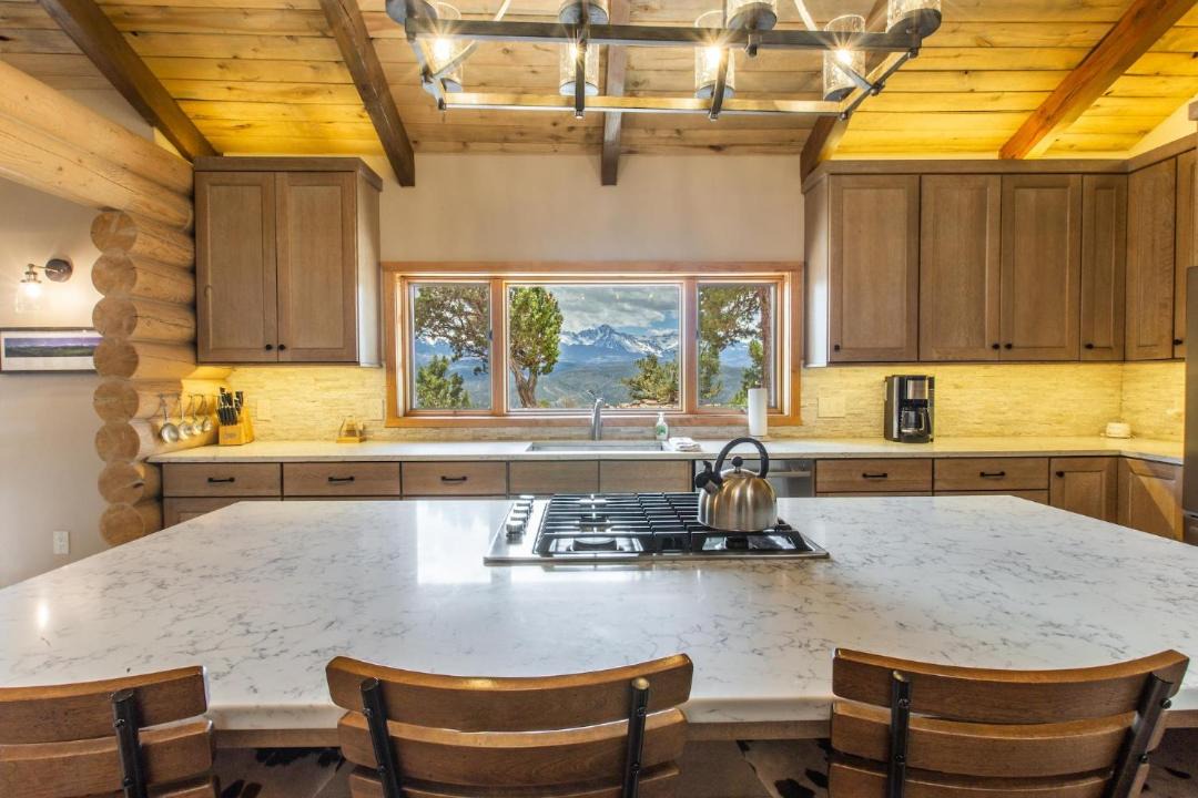 Photo of Kitchen in Loghill Village