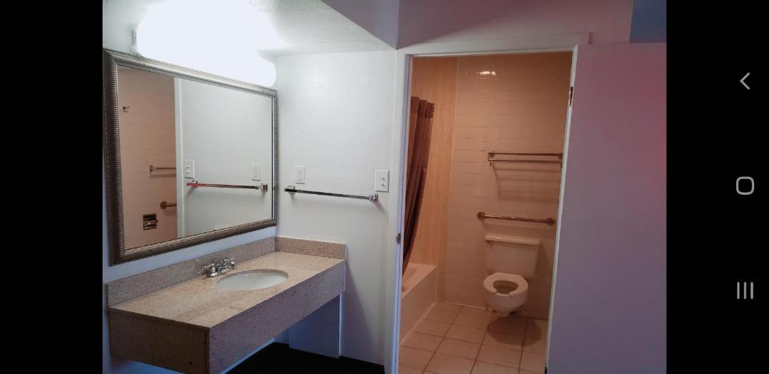 Photo of Bathroom in Canon City