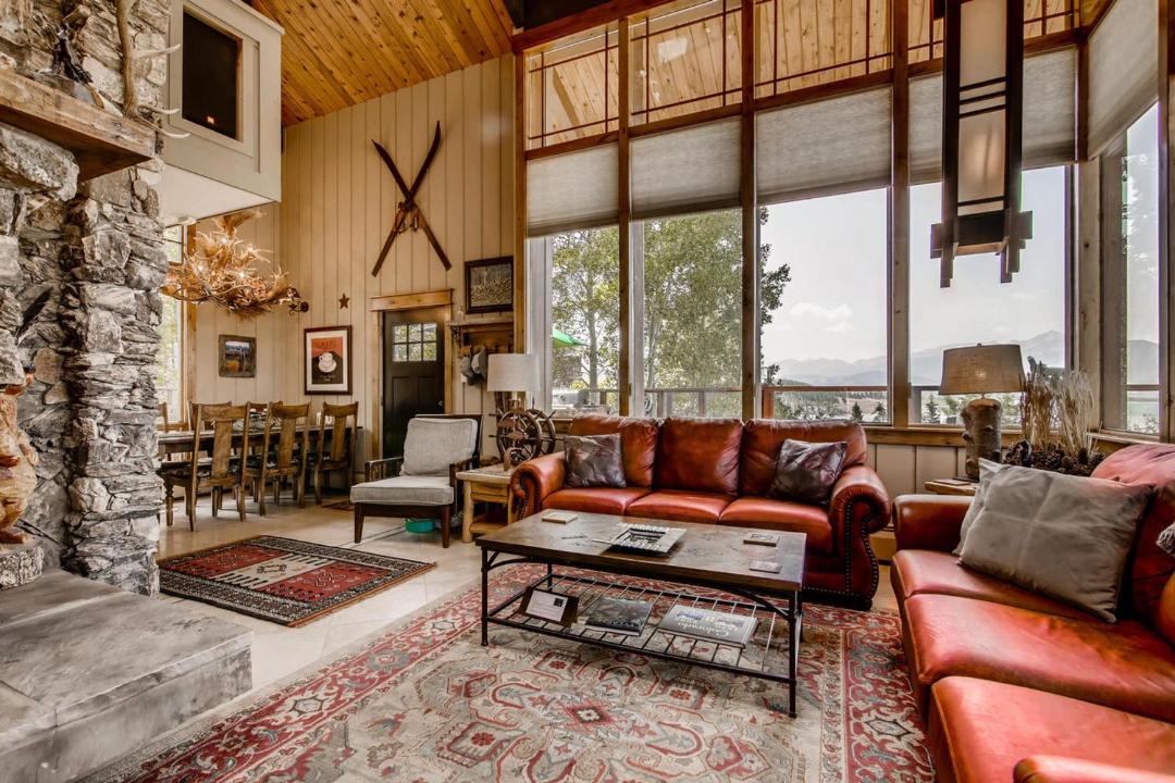 Photo of Livingroom in Dillon