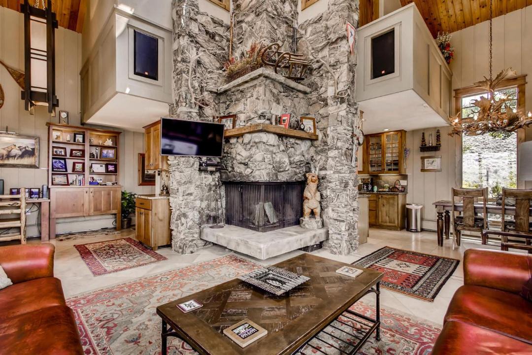 Photo of Livingroom in Dillon
