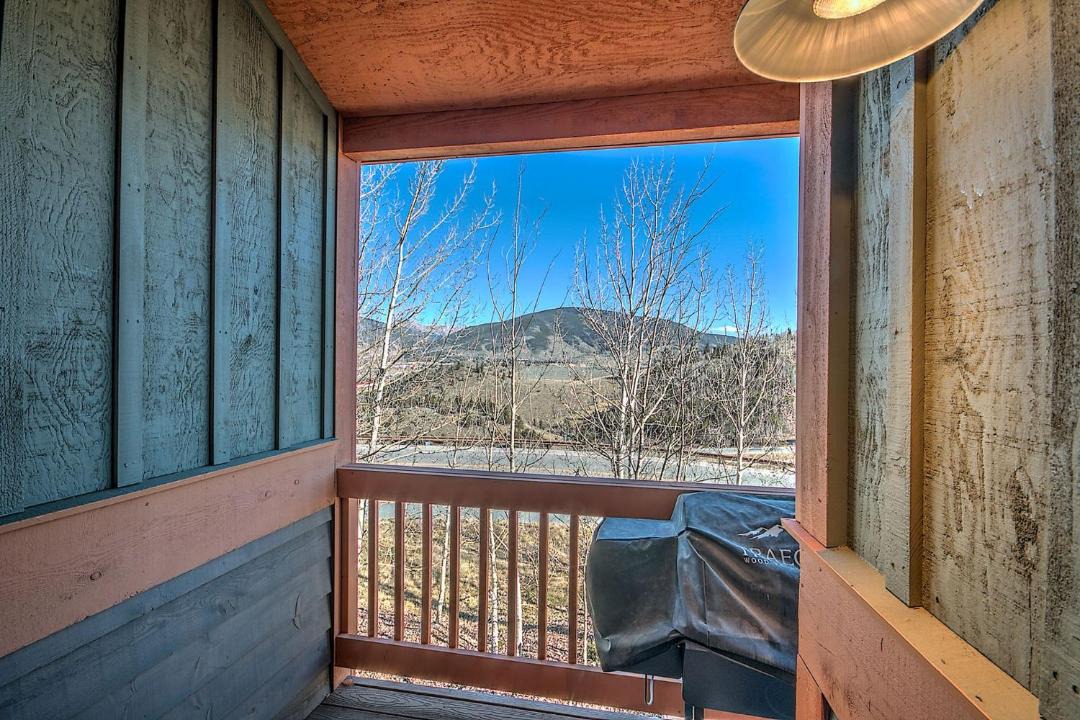 Photo of Patio Balcony in Wildernest