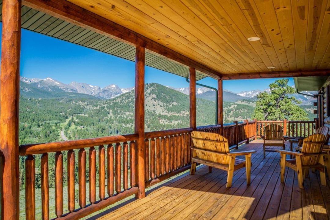 Photo of Patio Balcony in Windcliff Estates