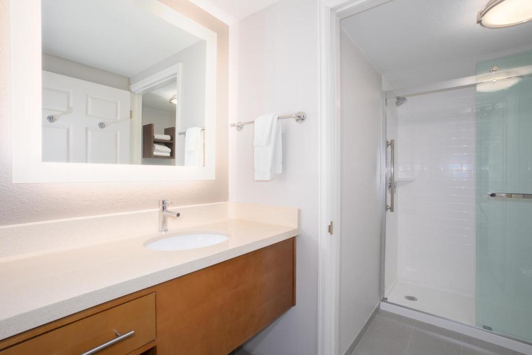 Photo of Bathroom in Dupont