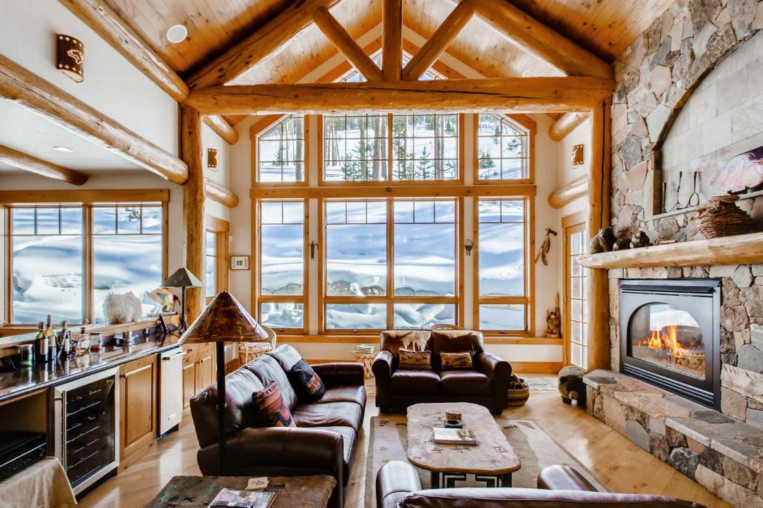 Photo of Livingroom in Highland Meadows