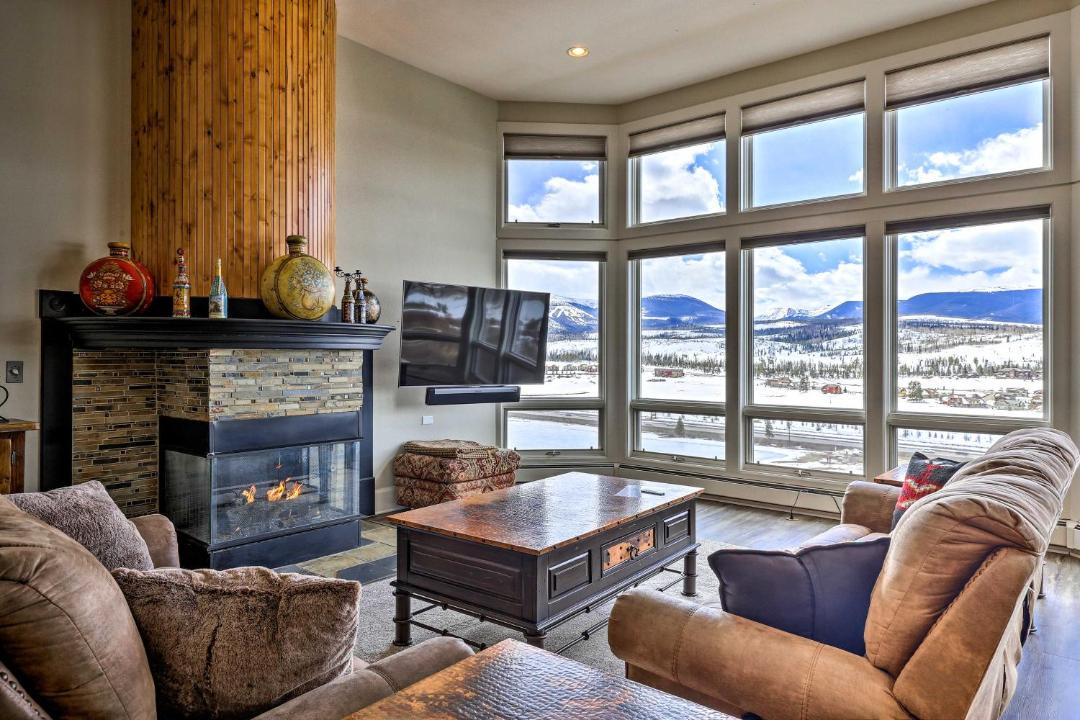Photo of Livingroom in Fraser