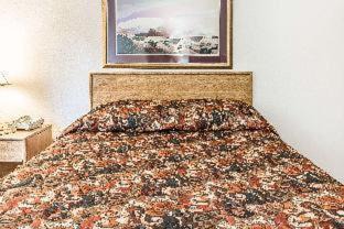 Photo of Bedroom in Glenwood Springs