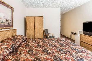 Photo of Bedroom in Glenwood Springs