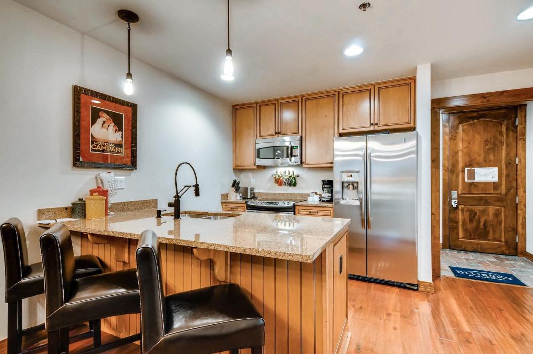 Photo of Livingroom in Four O'Clock