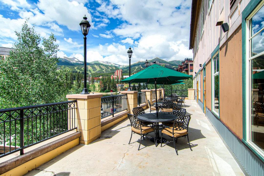 Photo of Patio Balcony in Peak 9
