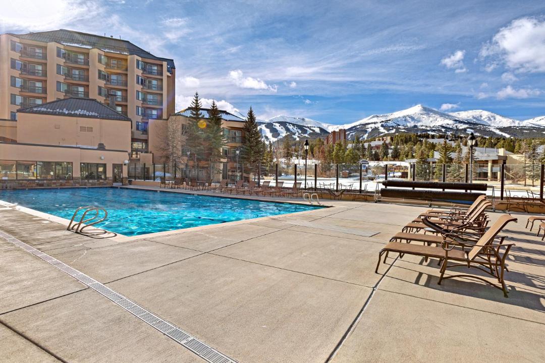 Photo of Outdoor in Peak 9