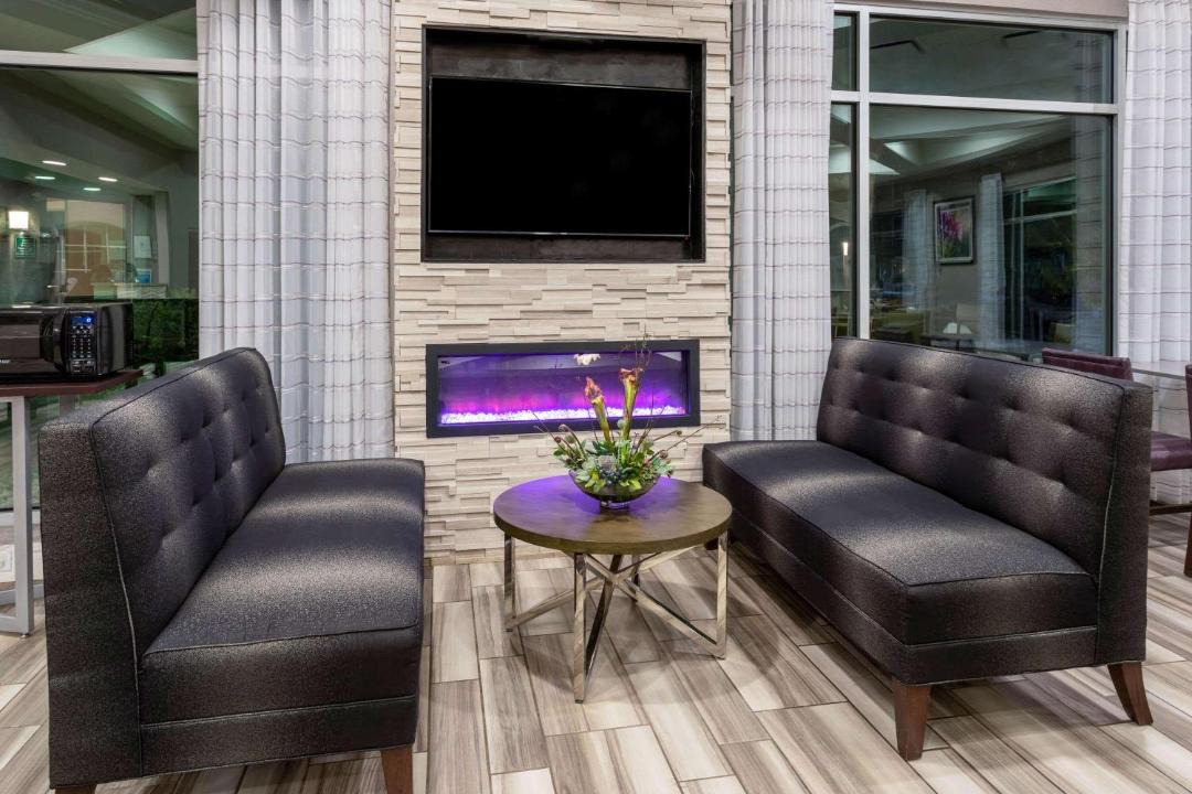 Photo of Livingroom in Louisville
